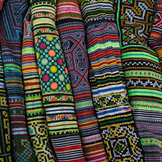 Vải thổ cẩm thái