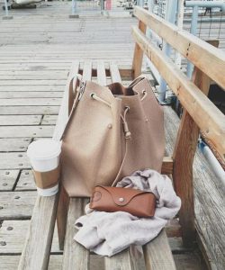Đây cũng là người bạn đồng hành đáng tin cậy và dù bạn là ai, tiện dụng và năng động nhưng cực kỳ thời trang.