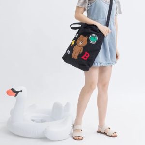 Một chiếc túi cổ điển nhưng tùy chỉnh sử dụng đa dạng, đó là những điều bạn cần và được đáp ứng ở sản phẩm này.