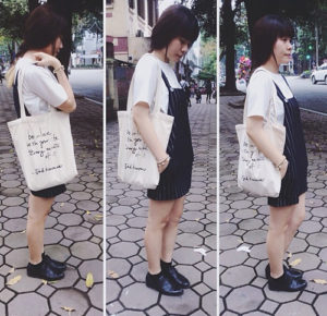 Với các bạn sinh viên, túi xách vải bố là một vật dụng không thể thiếu để đựng xách vở, tạo nên sự trẻ trung năng động