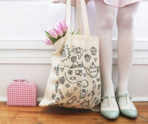 Hoạt động trong ngành in ấn túi vải bố đã chiếm đến 60% thị phần các doanh nghiệp lớn, vừa và nhỏ và dự đoán trong tương lai, tiềm năng này còn phát triển mạnh hơn.