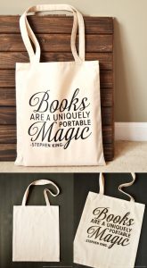 Việc lựa chọn in túi vải bố còn là một cách marketing hiệu quả thường được các doanh nghiệp áp dụng trong thời gian qua.