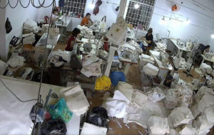 Sản phẩm túi vải bố tại cơ sở sản xuất Trí Việt không những cho chất lượng tốt mà giá cả cạnh tranh, dịch vụ chuyên nghiệp, hướng tới lợi ích khách hàng