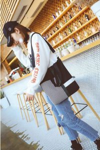 Túi vải bố càng trở nên lợi hại hơn, trở thành đôi cánh rẻ tiền nhưng đưa doanh nghiệp bay cao và bay xa hơn.