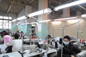 Chất lượng dịch vụ hoàn hảo cùng giá cả phải chăng. Khách hàng sẽ hoàn toàn yên tâm khi mua túi vải bố số lượng lớn tại Trí Việt.