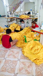 Túi vải bố Trí Việt chuyên thiết kế, in ấn, sản xuất túi vải bố chất lượng, mẫu mã đẹp và theo yêu cầu của khách hàng.