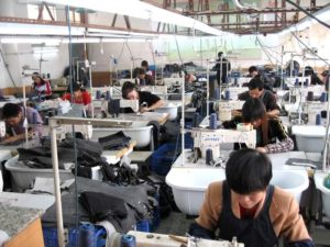 Cách tốt nhất để chọn được sản phẩm có giá tận xưởng bạn nên tìm những địa chủ sản xuất trực tiếp.