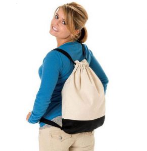 Túi dây rút vải bố trơn thời trang, tiện dụng là phụ kiện không thể thiếu của những bạn trẻ năng động.