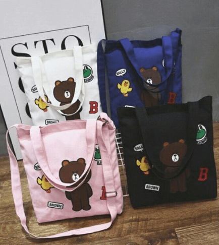 Túi xách vải bố thêu tay với thiết kế, tính năng tiện dụng, họa tiết thêu độc đáo, thẩm mỹ cùng giá thành hợp lý