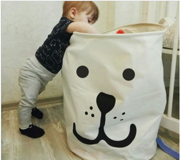 Giỏ đựng đồ chơi cho bé bằng vải bố được sản xuất từ chất liệu vải bố bền chắc, không có chất độc hại, thân thiện với môi trường