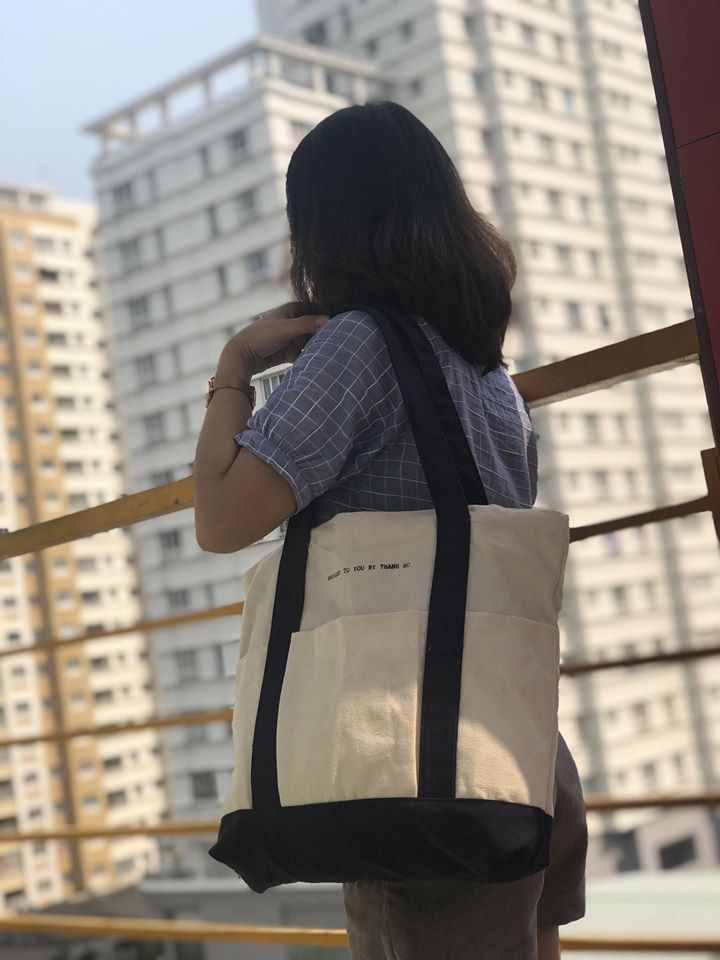 Sắp đến tết rồi các bạn còn chần chờ gì mà không chọn ngay cho mình một chiếc túi xinh để diện tết đi nào