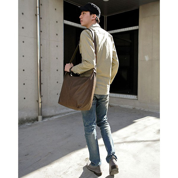 Trí Việt là cơ sở may túi tote vải canvas cho nam giới uy tín và chất lượng