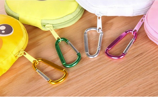 Là chiếc túi đa năng và là phụ kiện trang trí khi gấp gọn lại thành hình con thú xinh xắn, dễ thương