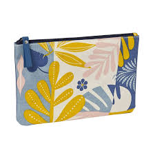 Với tất cả những ưu điểm đó, canvas bag cầm tay luôn là người bạn đồng hành thân thiết với mọi chị em phụ nữ dân văn phòng