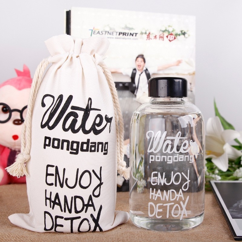 Túi dây rút canvas thường dùng để đựng bình nước hiện nay được mọi người ưa chuộng