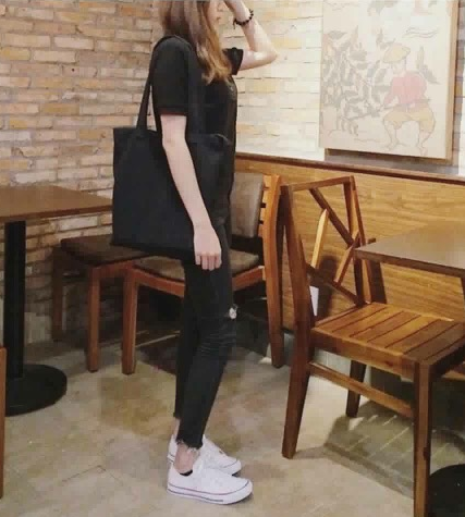 Người dùng luôn tin tưởng dùng túi vải bố trơn cho mọi hoàn cảnh sử dụng vì tiện ích và tính thẩm mỹ