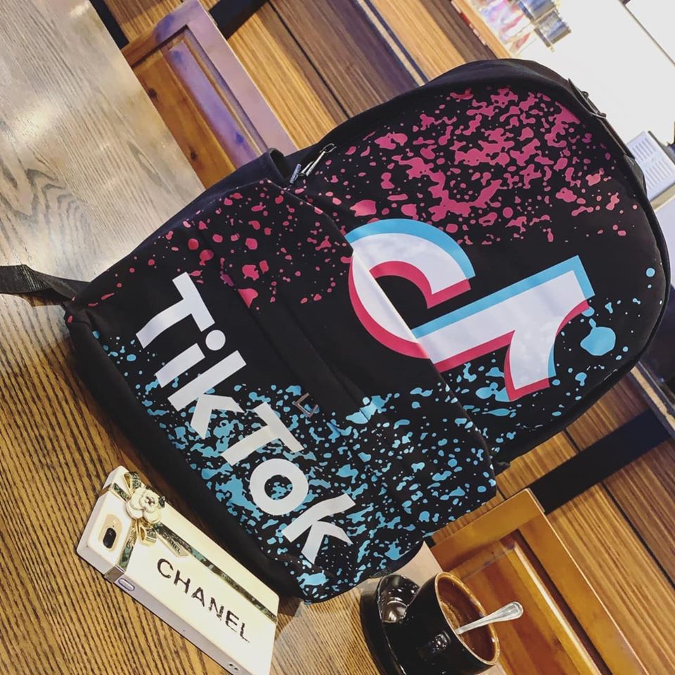 Balo tik tok vải canvas chất lượng, thời trang và giá rẻ tại Trí Việt