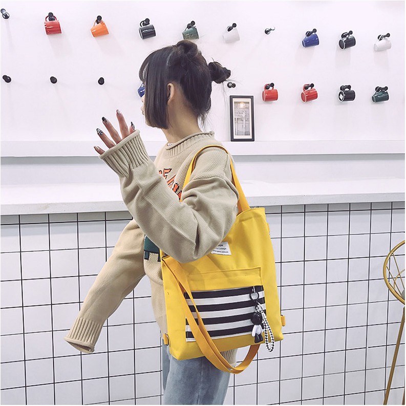 Trí Việt là điểm đến lý tưởng bạn không nên bỏ qua khi có nhu cầu đặt may kiểu túi xách canvas kẻ sọc