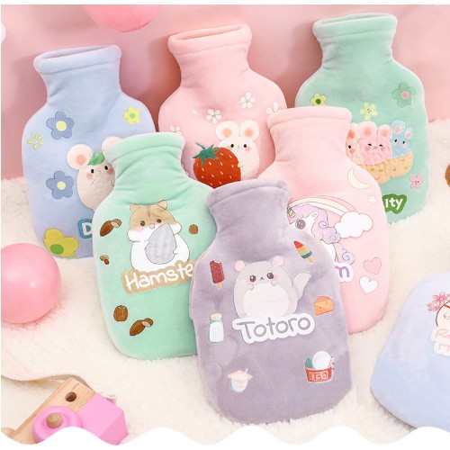 Túi chườm bọc vải canvas giúp giữ ấm, giảm các cơn đau đầu, cảm lạnh, hạ sốt và giúp ngủ ngon hơn ở người lớn tuổi