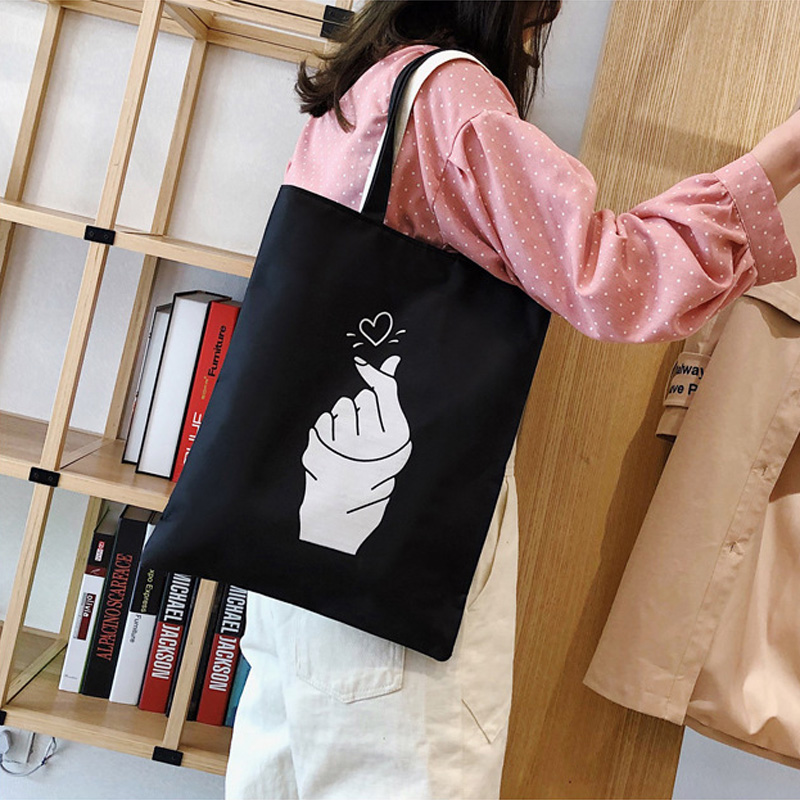 Túi vải canvas đúng tiêu chuẩn, giá rẻ, chất lượng tại cơ sở may Trí Việt