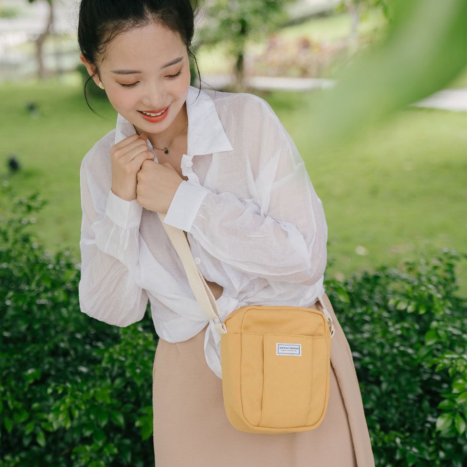 Trí Việt luôn được khách hàng đánh giá cao và lựa chọn là nơi cung cấp túi vải canvas với giá cạnh tranh.