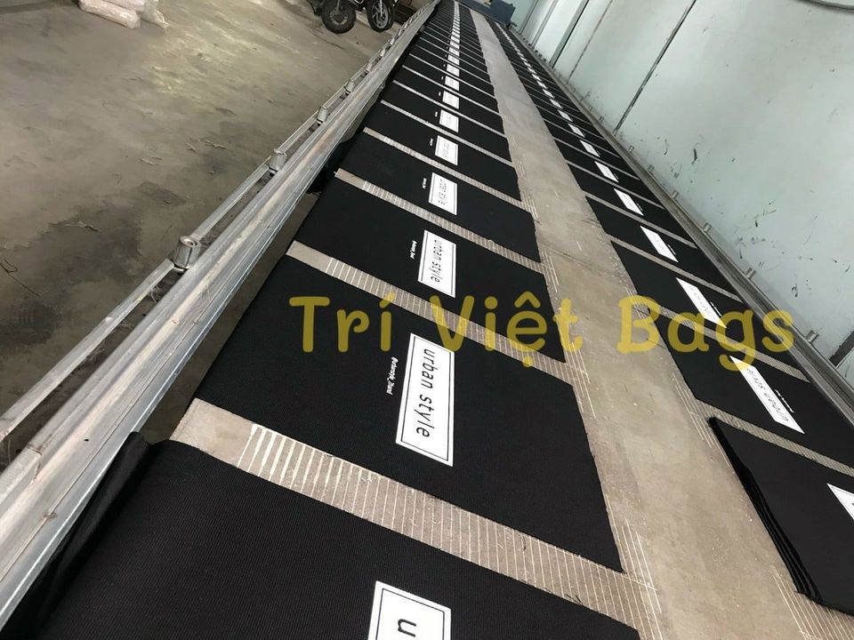 Túi vải canvas Trí Việt đẹp, giá xưởng, đảm bảo hài lòng yêu cầu khách hàng.