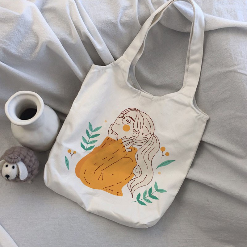 Để mua được những chiếc túi vải canvas ưng ý với chi phí tốt nhất các bạn hãy chọn cơ sở sản xuất Trí Việt