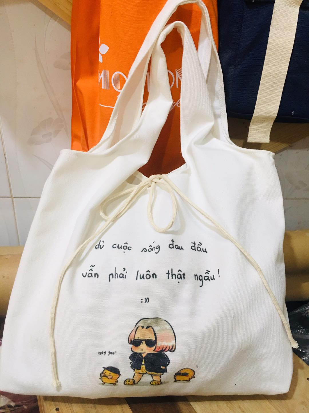 Túi vải canvas tại Trí Việt với thiết kế độc đáo, sáng tạo, mẫu mã đa dạng, chất lượng, giá cả cạnh tranh